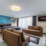 Zer Suites